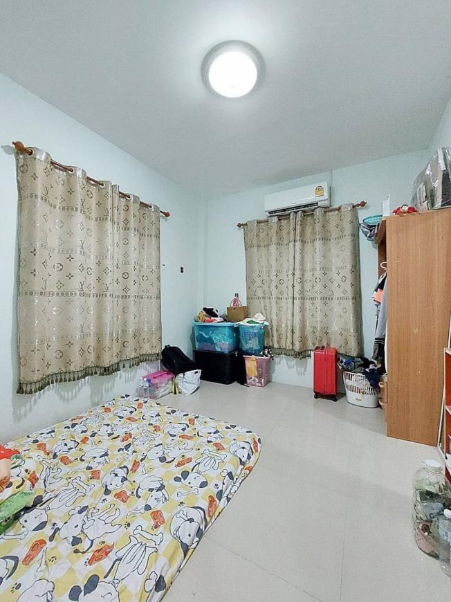 ขายบ้านแฝดหมู่บ้านแสนมณี  บ้านเก่าพานทอง ภาพที่ 10