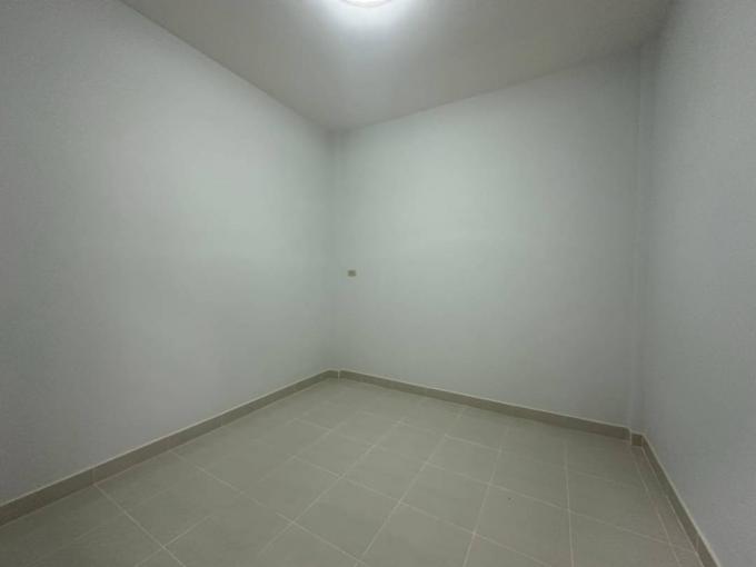 ขายบ้าน หมู่บ้านศิลากร 4 (พานทอง) ภาพที่ 6