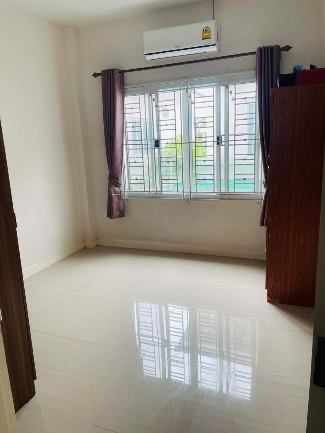 บ้านเเฝดสไตล์เดี่ยว หนองตำลึง ใกล้อมตะเฟส 8-10 ภาพที่ 9