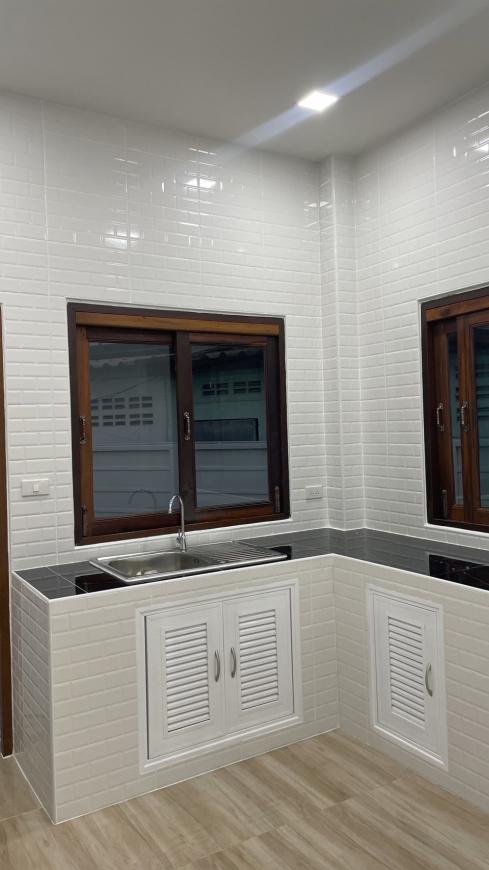 ขาย้านเดี่ยว บ้านเดี่ยวสไตล์มินิมอลมูจิ  ทำเล ซอยวัดโคกท่าเจริญ ใจกลางพานทอง  TMTJ  ภาพที่ 6