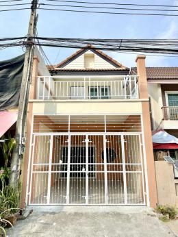 ขายบ้านบ้านทาวน์โฮม 2 ชั้น หมู่บ้านตาลล้อม บางแสน  KJ