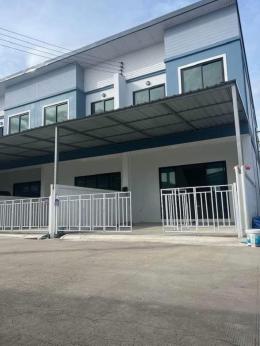 ขายบ้านทาวน์โฮม 2 ชั้นบ้านเก่าพานทอง
