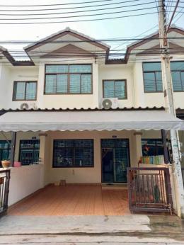 หมู่บ้าน ชลพฤกษา ตกแต่งใหม่ทั้งหลัง พร้อมเข้าอยู่ ที่ตั้ง : นาป่า ศุขประยูร อ.เมืองชลบุรี  