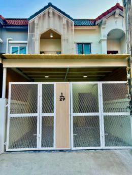 ขายบ้าน  บ้านในเมืองชลบุรี  มบ.วัชระธานี ข้าง Big C Home pro ชลบุรี