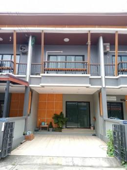 ขายบ้าน สยามไอยรารีสอร์ทหนองบอนแดงบ้านบึง ติดถนนหลัก พานทอง-บ้านบึง 