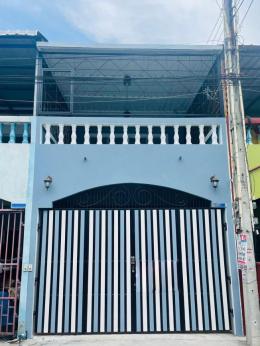 หมู่บ้านวรางทอง  เส้นตลาดลาว