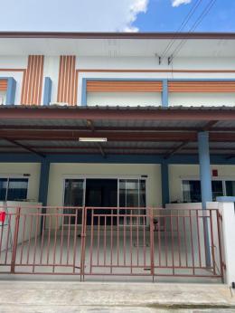 ขายบ้าน  หมู่บ้าน ริมสวน ต.นาป่า  อ.เมืองชลบุรี   DD