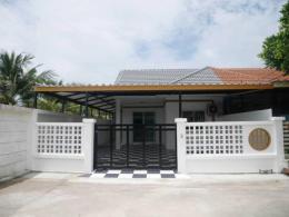 ขายบ้าน  หมู่บ้านทรัพย์รุ่งเรืองซิตี้1 (บ้านเก่า-พานทอง) หลังมุม 